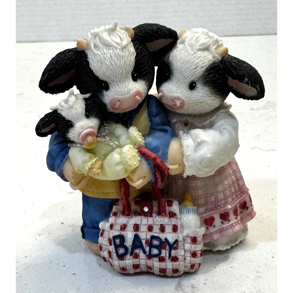 Vintage 1998 Mary's Moo Moos Cow Family Figurine We're A Happy Fa-moo-ly
